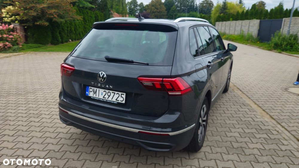 Volkswagen Tiguan 2.0 TDI SCR DSG ACTIVE - 4