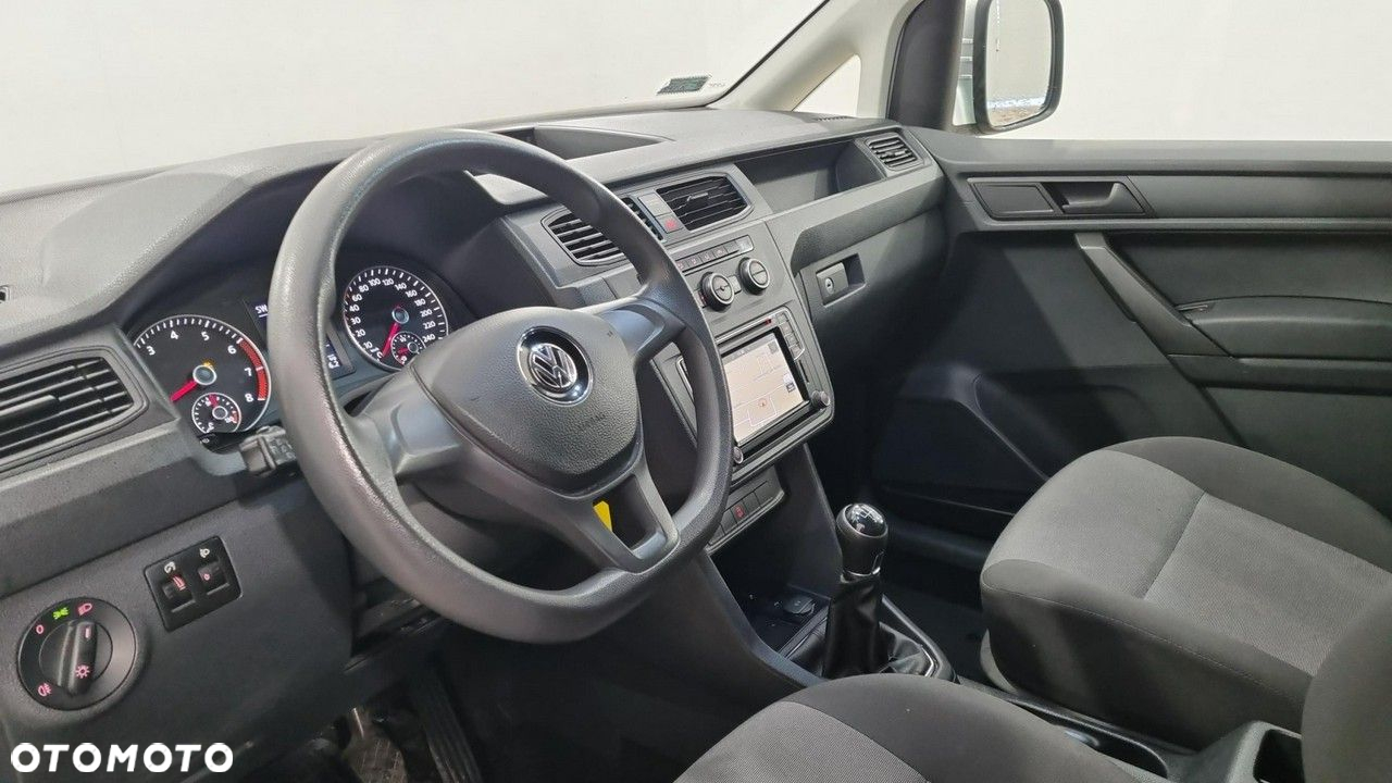 Volkswagen Caddy - 9