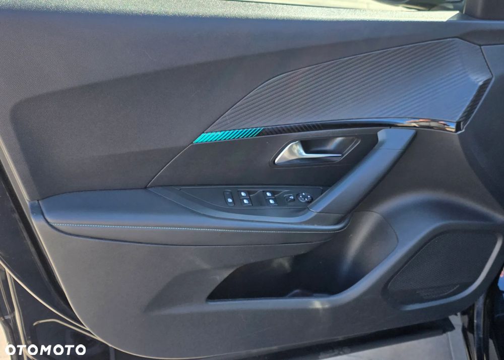 Peugeot 2008 1.5 BlueHDi Allure Pack S&S EAT8 - 11