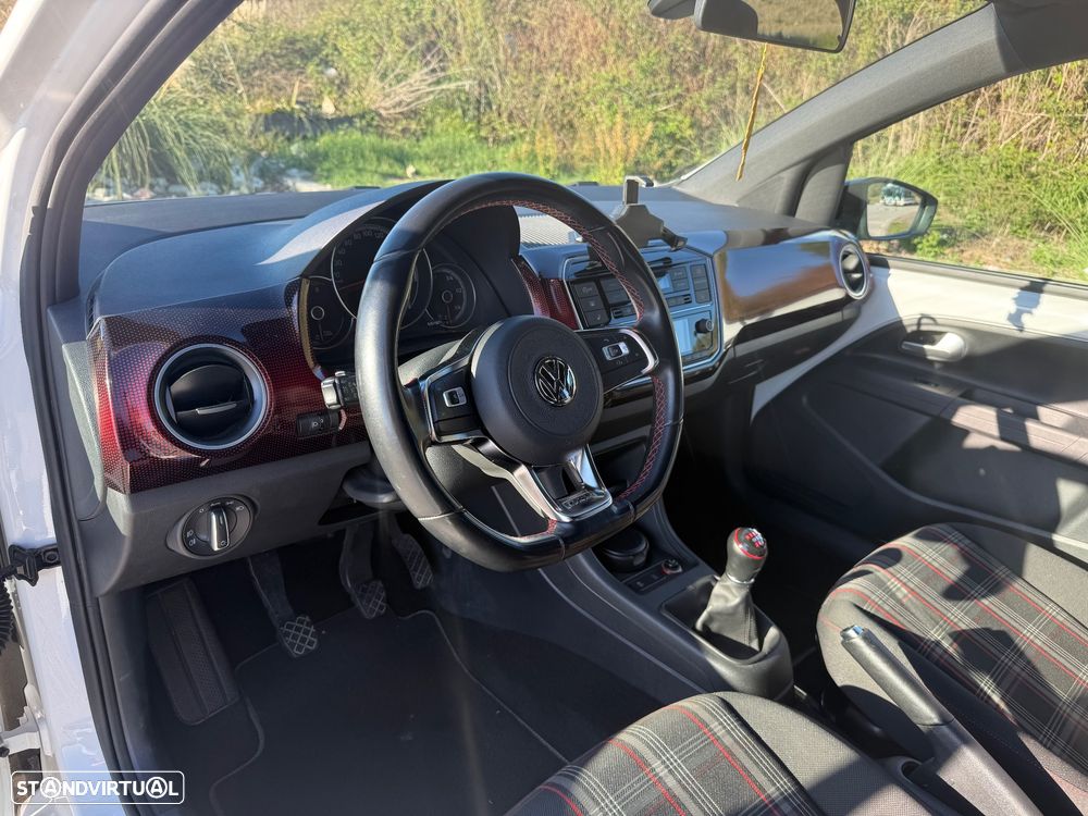 VW Up! GTI - 11