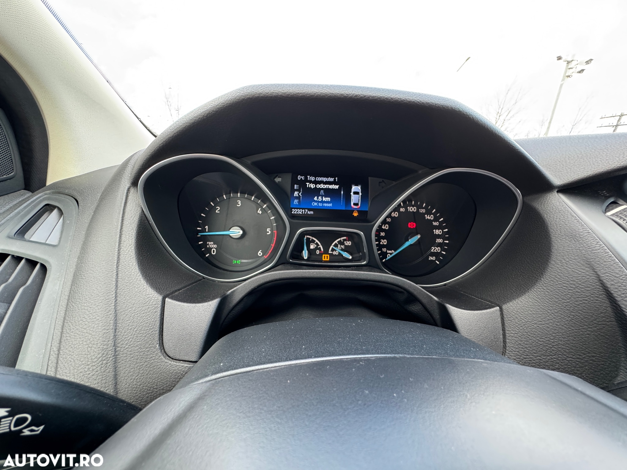 Ford Focus - 17
