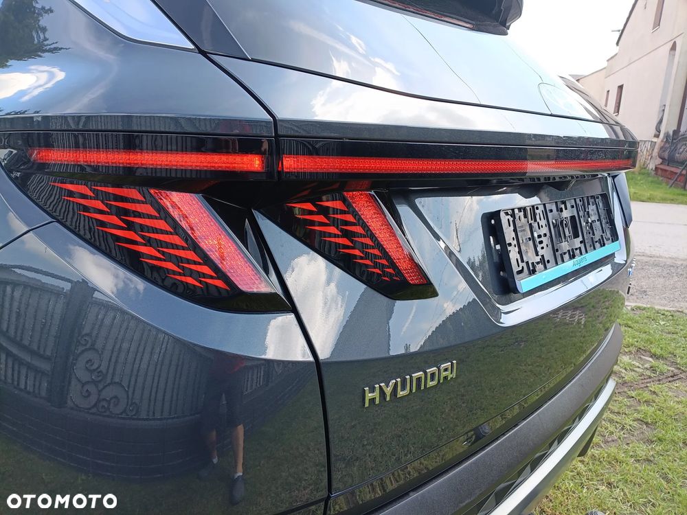 Hyundai Tucson 1.6 T-GDi HEV 2WD Select - 12