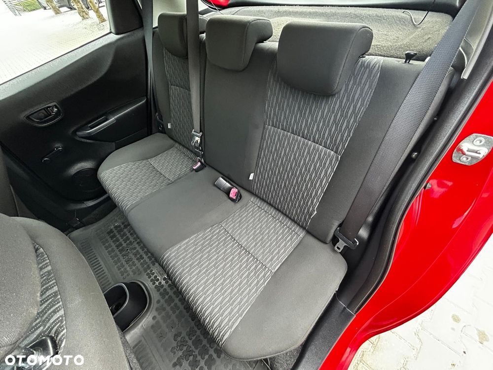 Toyota Yaris - 17