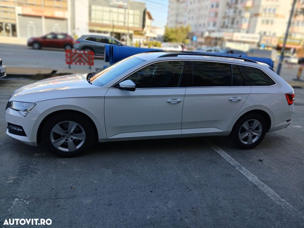 Skoda Superb 2.0 TDI DSG Style - 9