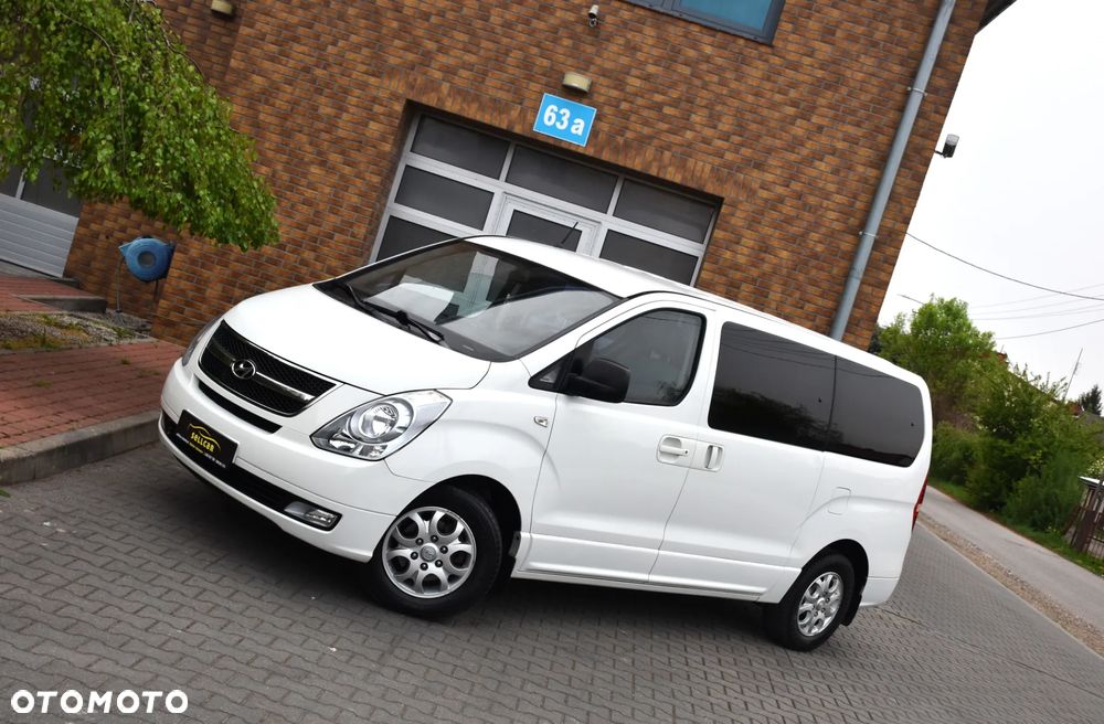 Hyundai H-1 2.5 CRDi Travel Comfort - 25