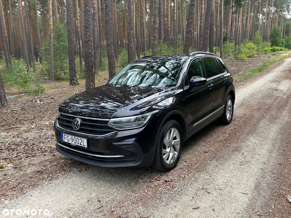 Volkswagen Tiguan 2.0 TDI SCR 4Mot Life DSG - 2