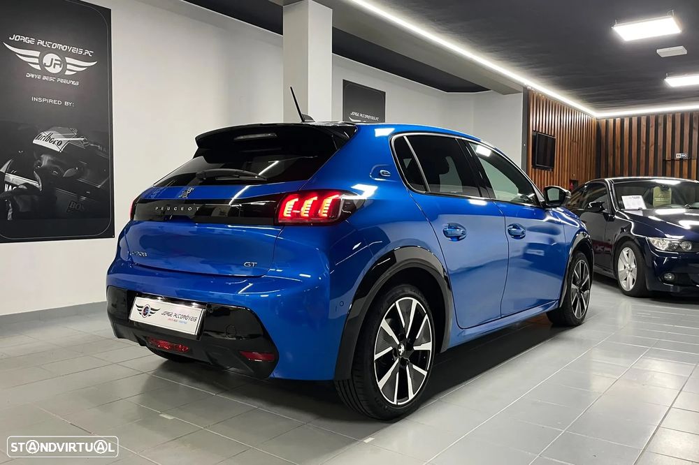 Peugeot e-208 50 kWh GT Line - 17