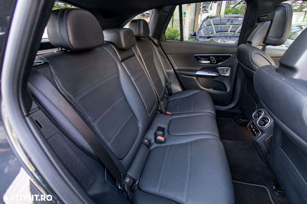 Mercedes-Benz GLC 300 d 4Matic 9G-TRONIC Edition AMG Line - 19