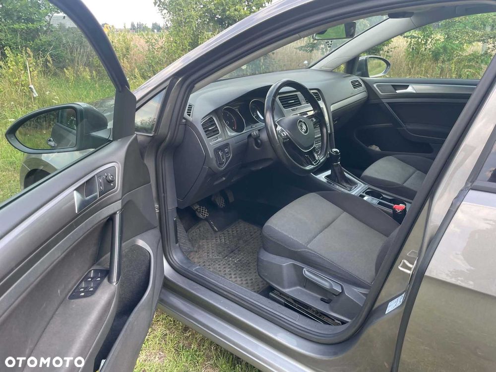 Volkswagen Golf Variant - 8