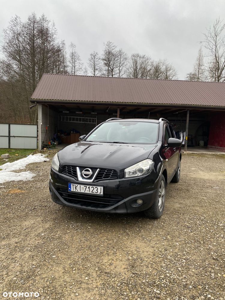 Nissan Qashqai - 1