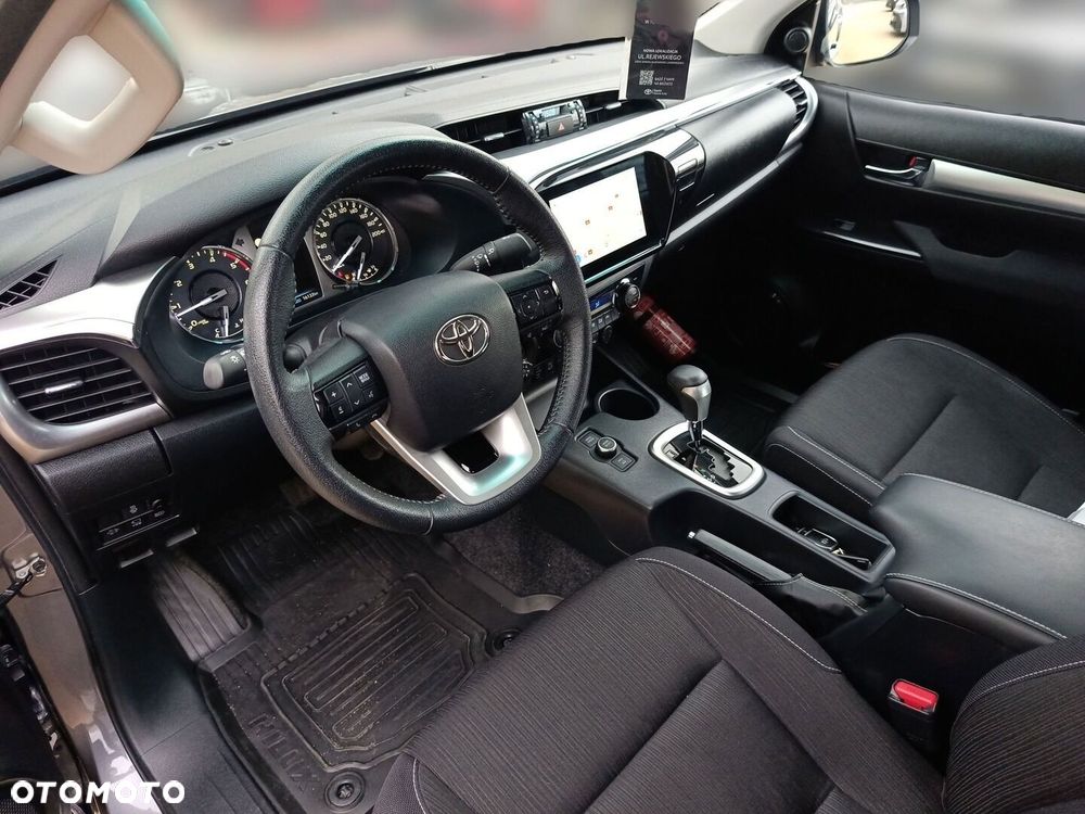 Toyota Hilux 2.8 D-4D mHEV Double Cab Executive 4x4 - 19