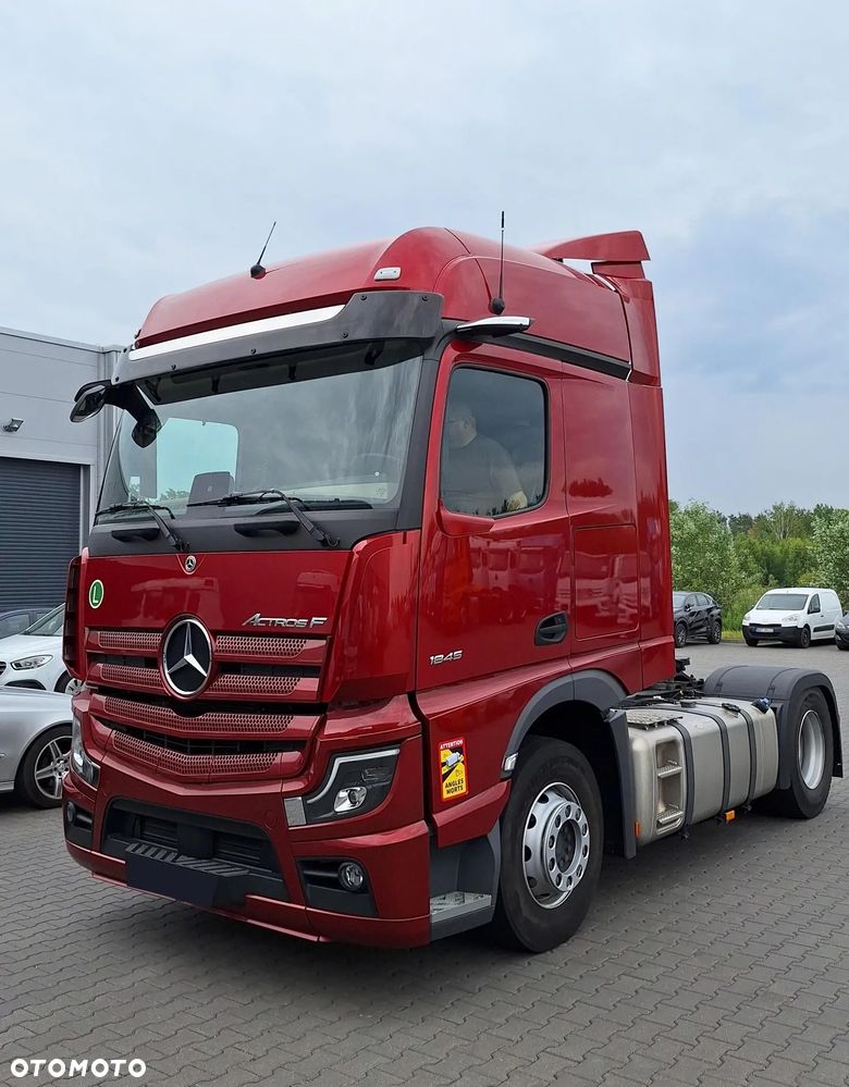 Mercedes-Benz Actros F 1845 LS - 1