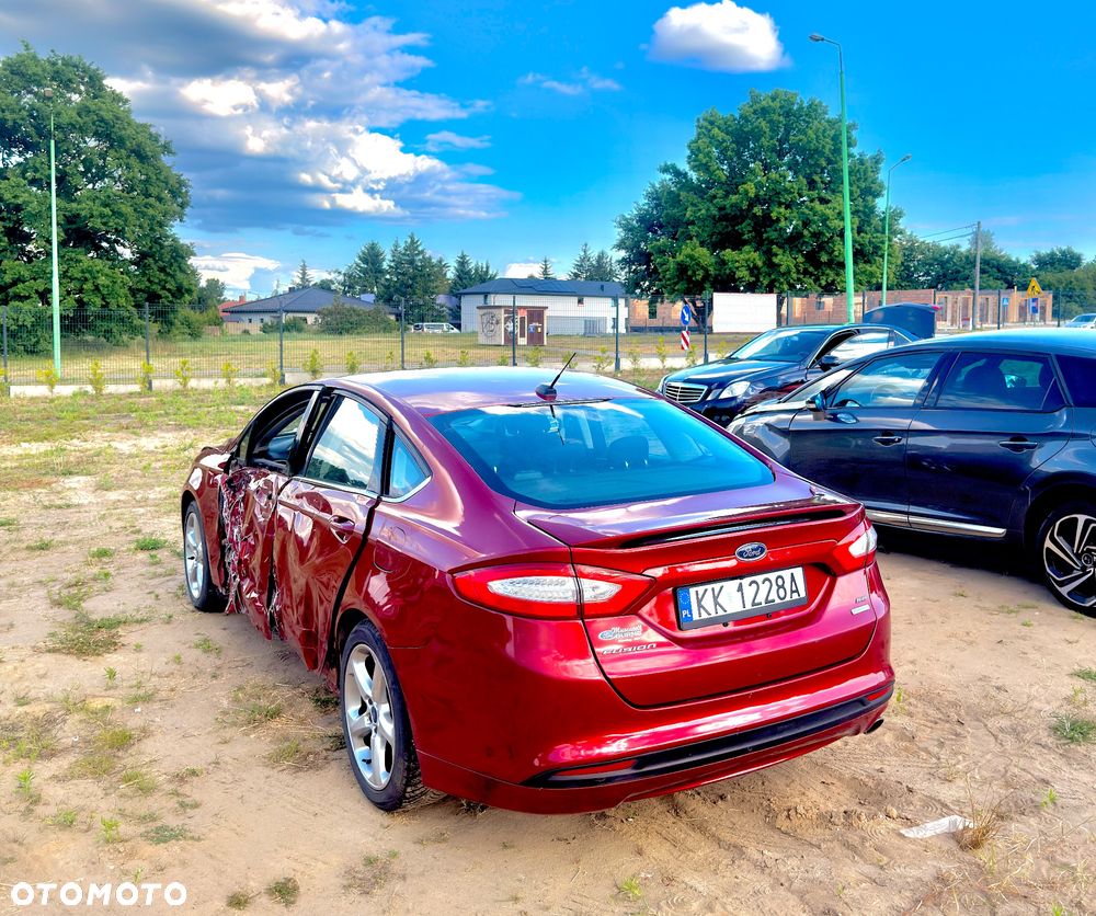 Ford Fusion - 3
