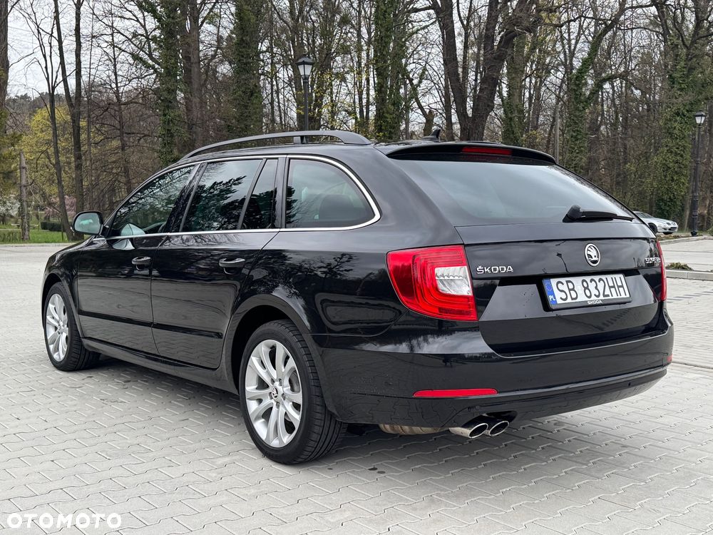 Skoda Superb 2.0 TDI Green tec 4x4 DSG Exclusive - 5