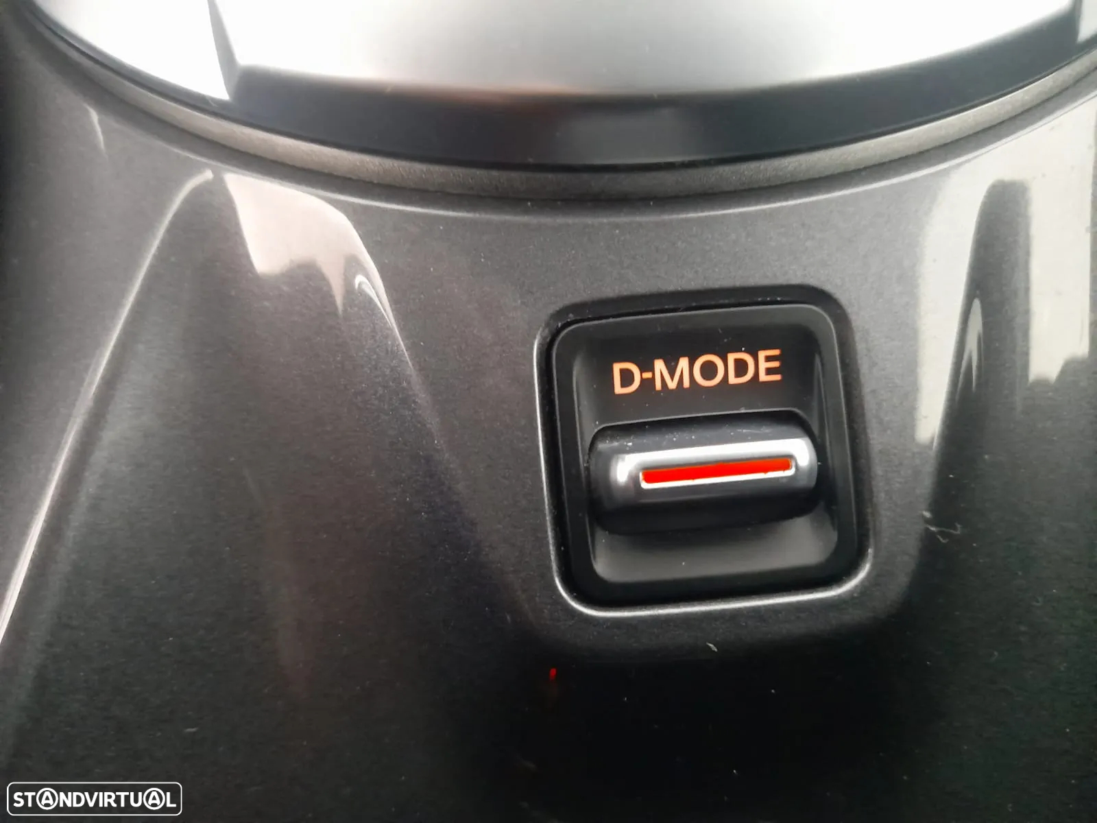 Nissan Juke 1.0 DIG-T N-Connecta NAV. DCT - 16