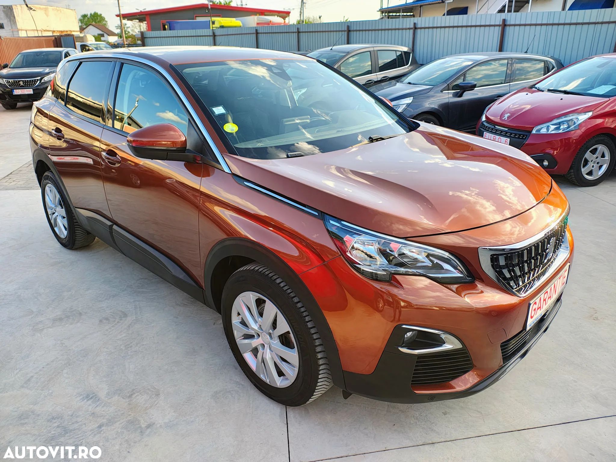 Peugeot 3008 BlueHDi 130 Stop & Start EAT8 Active Business-Paket - 1