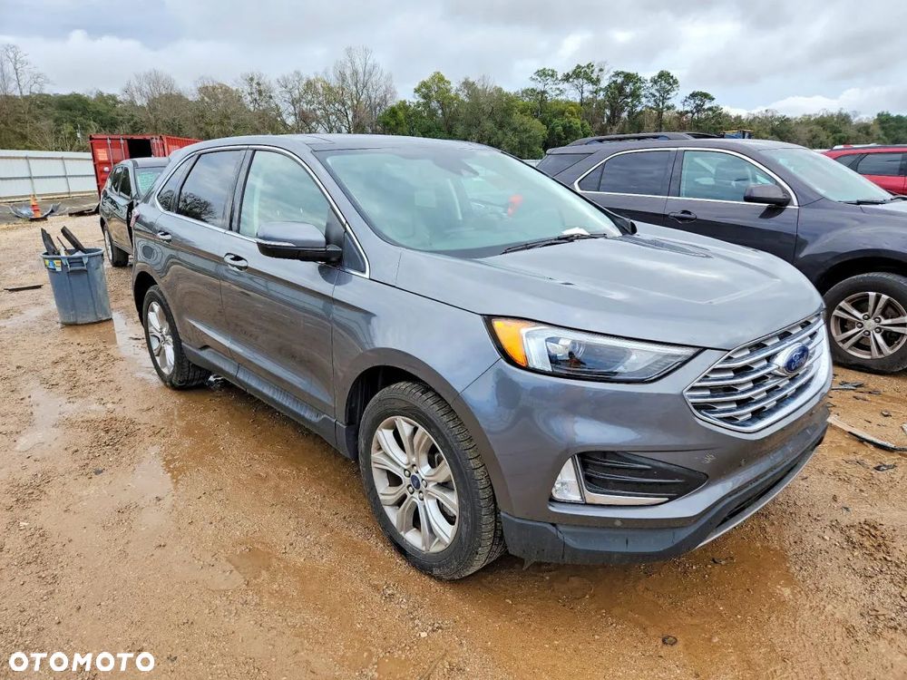 Ford Edge - 2