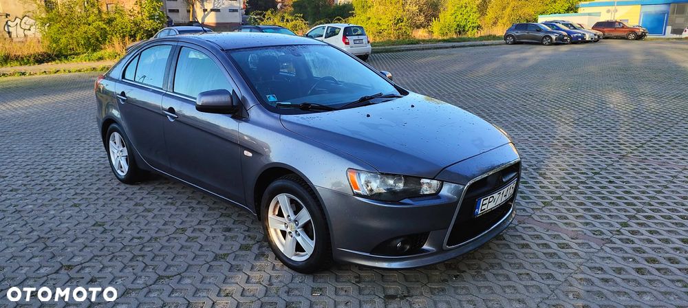 Mitsubishi Lancer 1.8 Inform LPG - 3