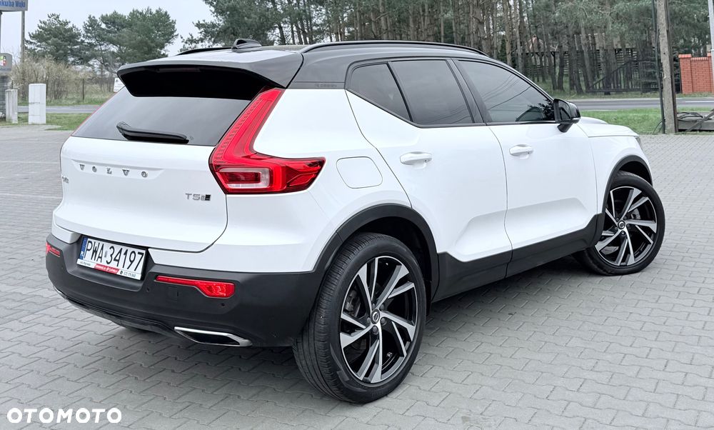 Volvo XC 40 - 38