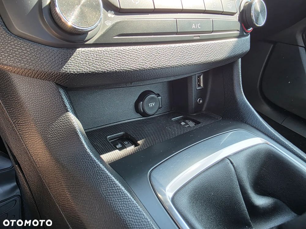 Peugeot 308 1.2 VTi/PureTech Active - 30
