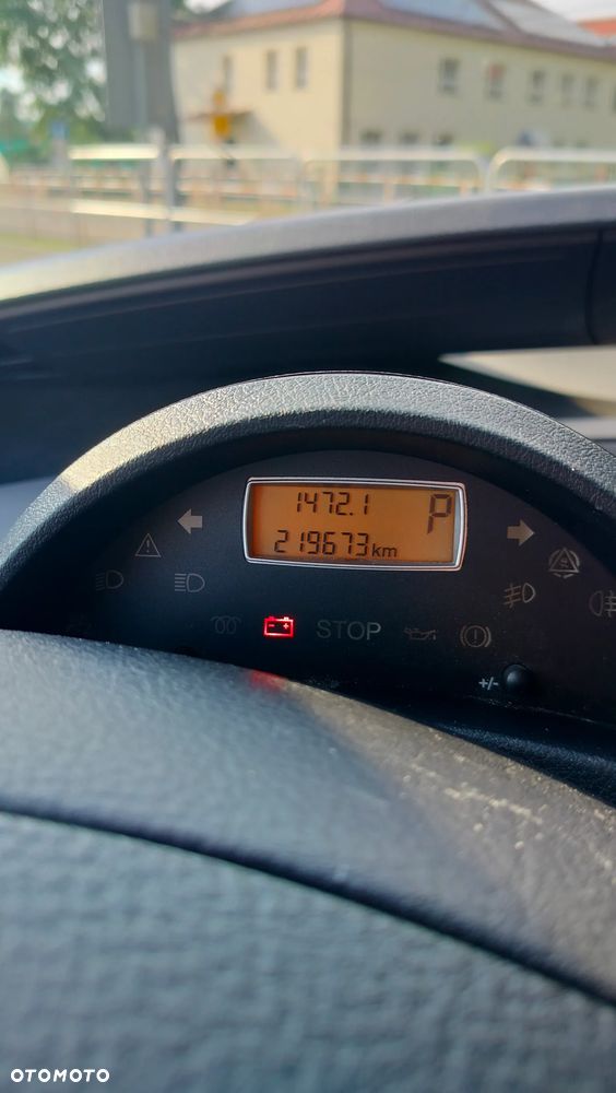 Peugeot 807 - 9