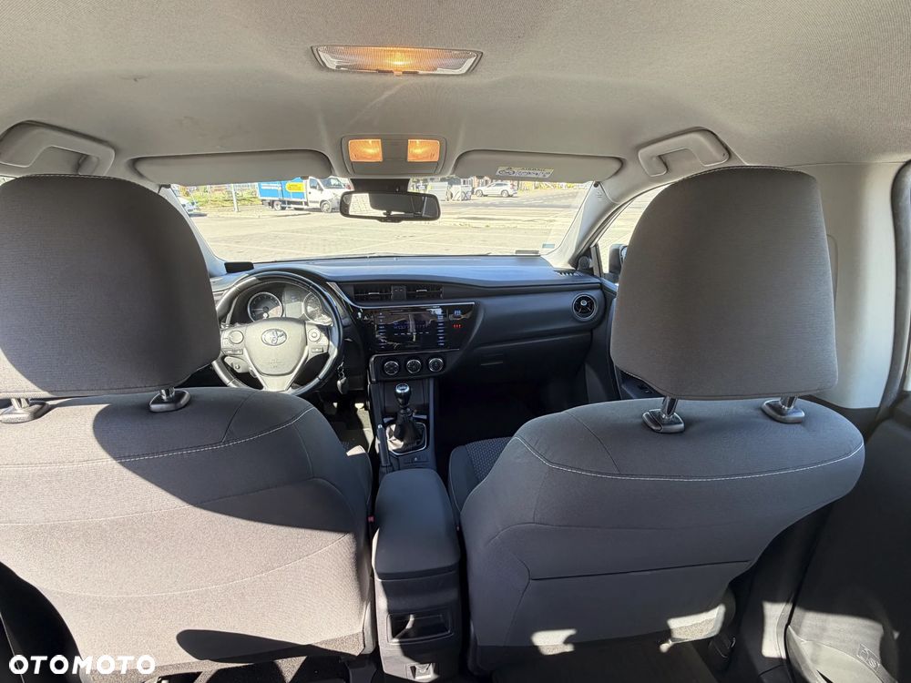Toyota Corolla 1.6 Active EU6 - 15