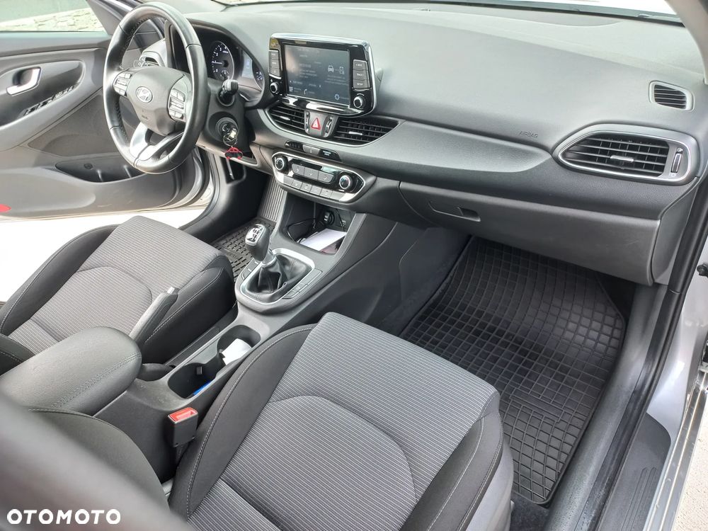 Hyundai i30 1.0 T-GDI Modern - 21