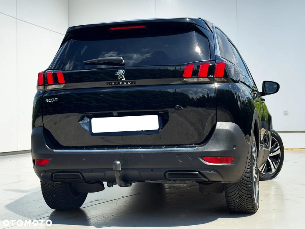 Peugeot 5008 - 17