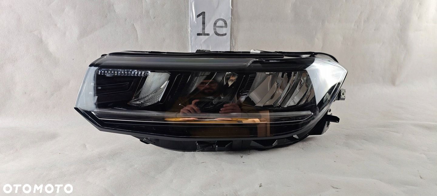 VW T-CROSS T CROSS FULL LED LEWY REFLEKTOR LAMPA LEWA 2GM941005B - 1
