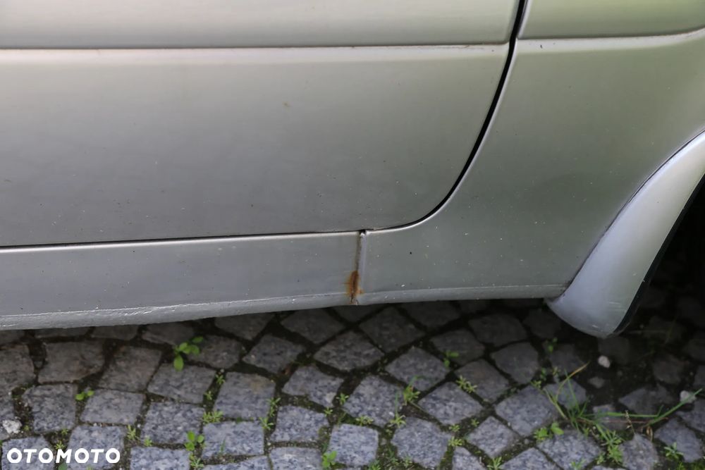 Volvo C70 2.0 - 12