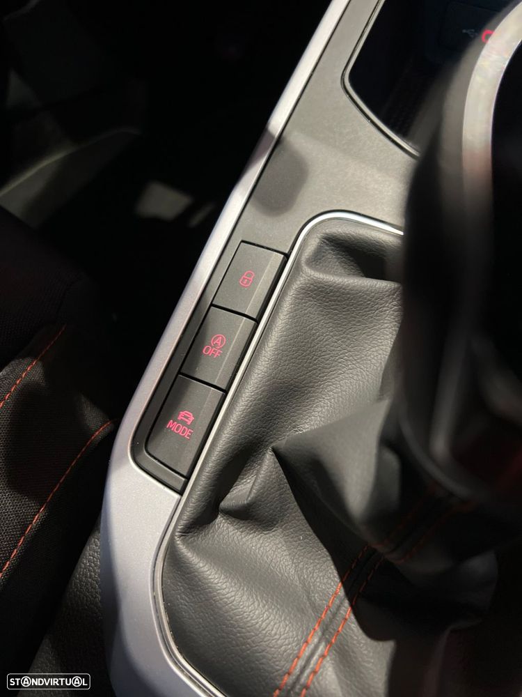 SEAT Arona 1.0 TSI FR - 36