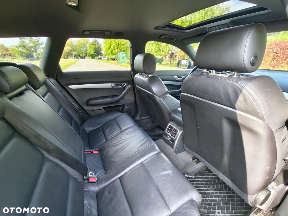 Audi A6 Avant 2.0 TDI Multitronic - 26