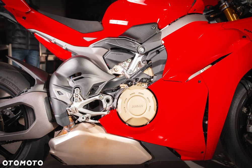 Ducati Panigale V4S - 12