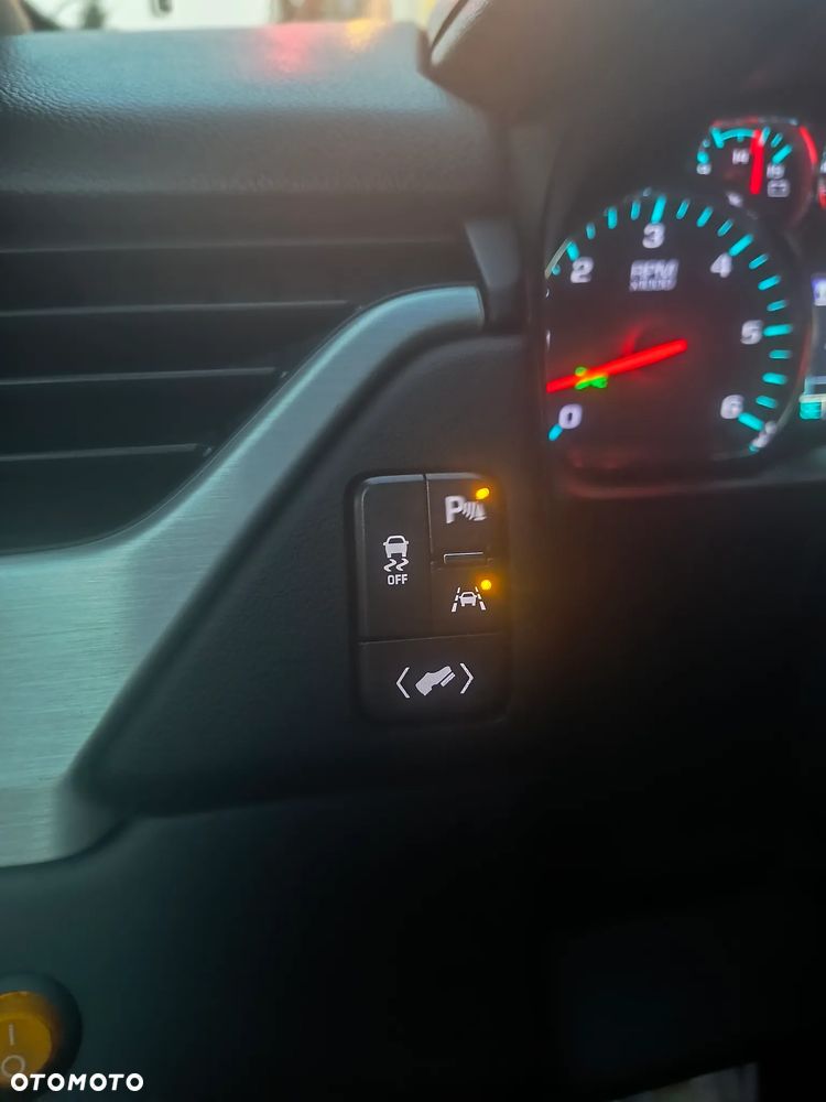 GMC Yukon - 28