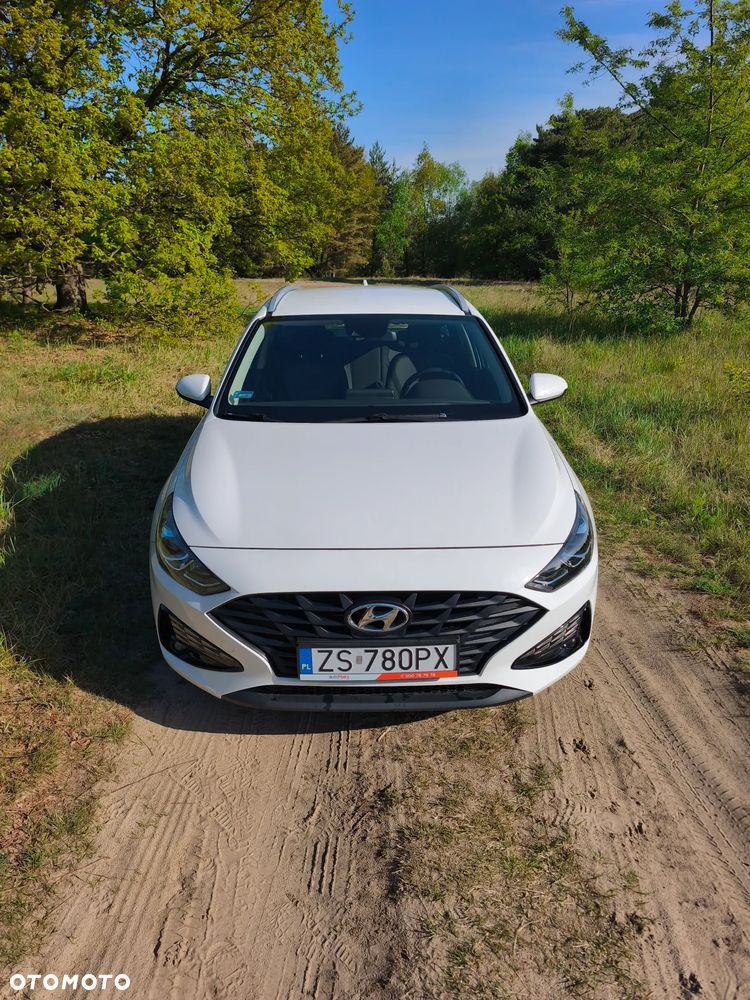 Hyundai i30 1.5 DPI Modern - 10