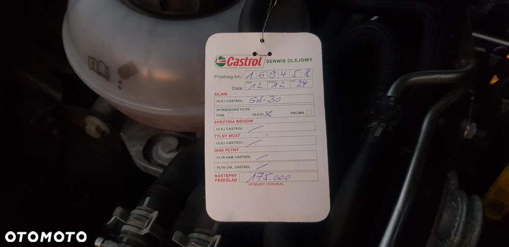 Volkswagen Passat - 35