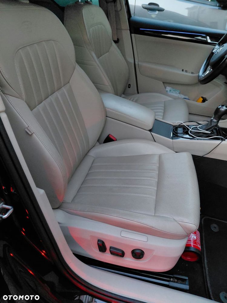Skoda Superb 2.0 TDI 4x4 L&K DSG - 8
