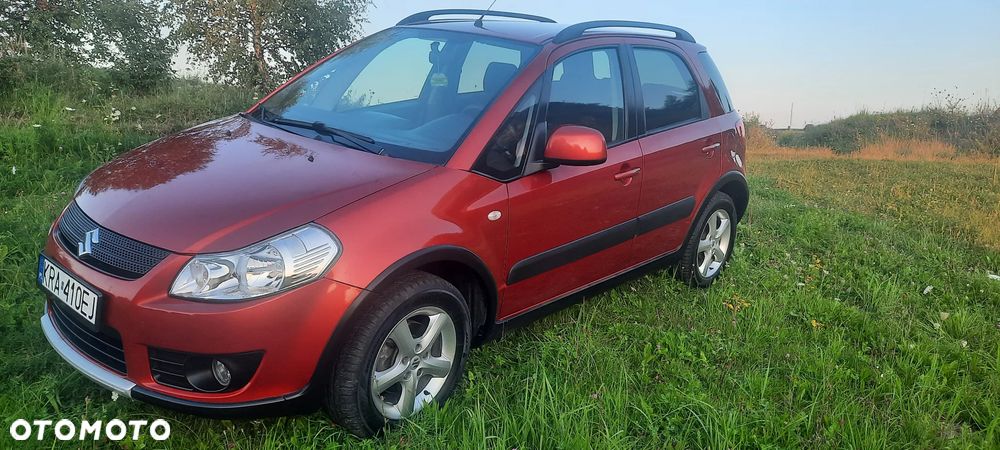 Suzuki SX4 1.6 GS / Premium 4WD - 4