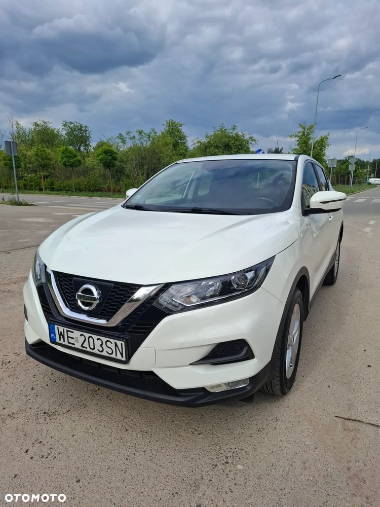 Nissan Qashqai - 1