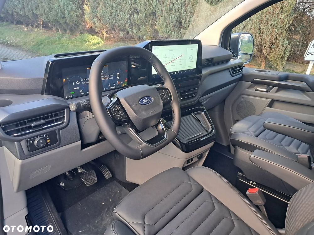 Ford Tourneo Custom 2.5 PHEV CVT 340 L2 Titanium - 6