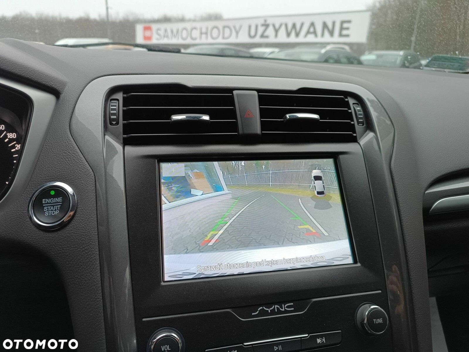 Ford Mondeo - 24