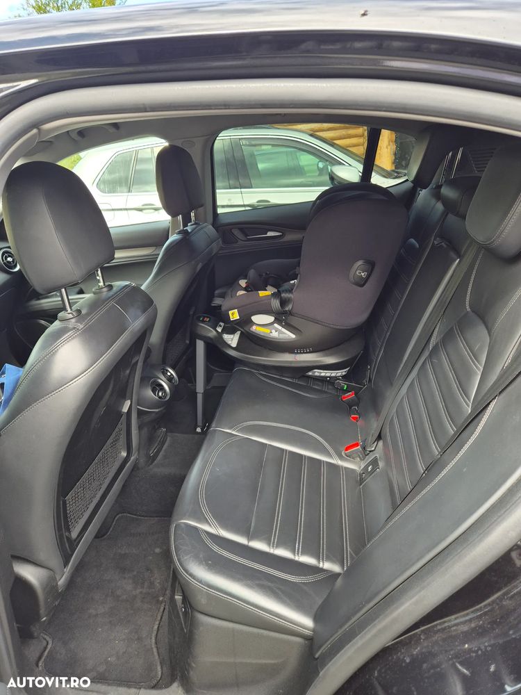 Alfa Romeo Stelvio 2.0 Turbo 16V AT8-Q4 Super - 9