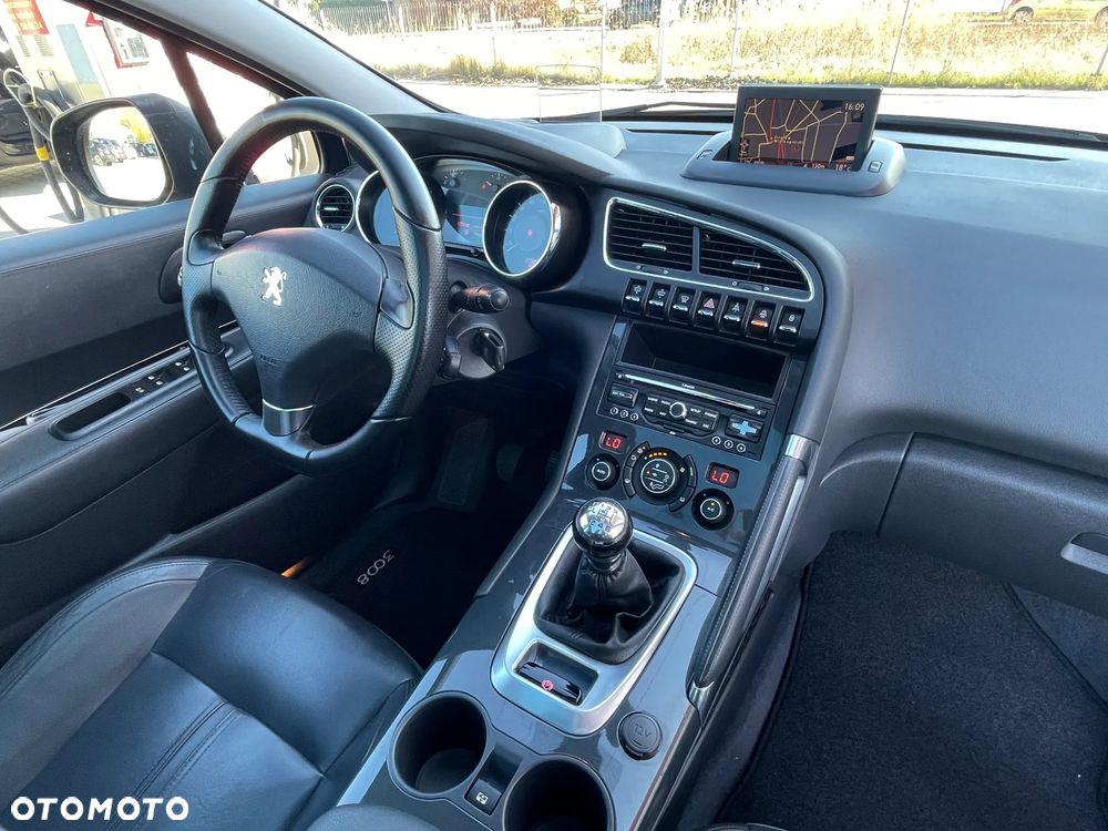 Peugeot 3008 2.0 HDi Allure - 11