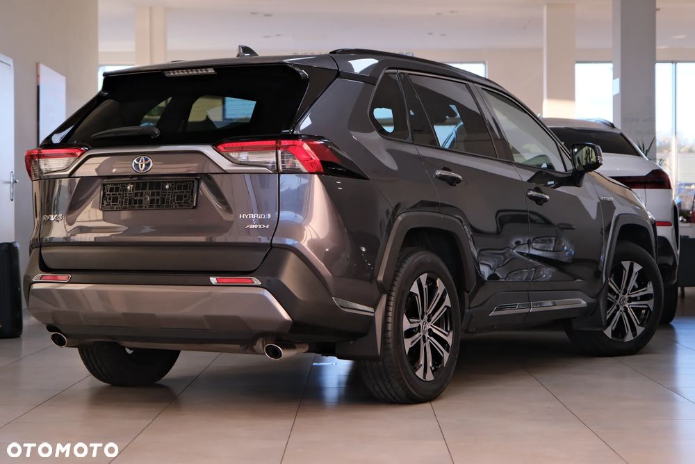 Toyota RAV4 2.5 Hybrid Black Edition by JBL 4x4 - 10