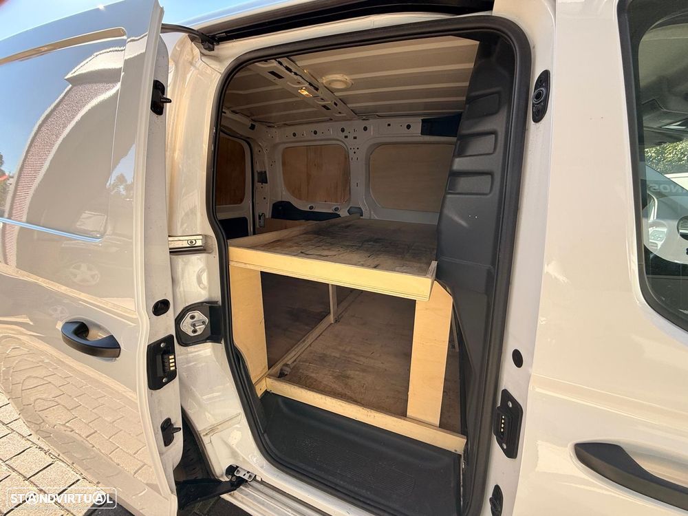 VW CADDY 2.0 TDI CARGO - 16