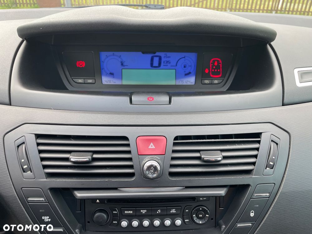 Citroën C4 Picasso - 32