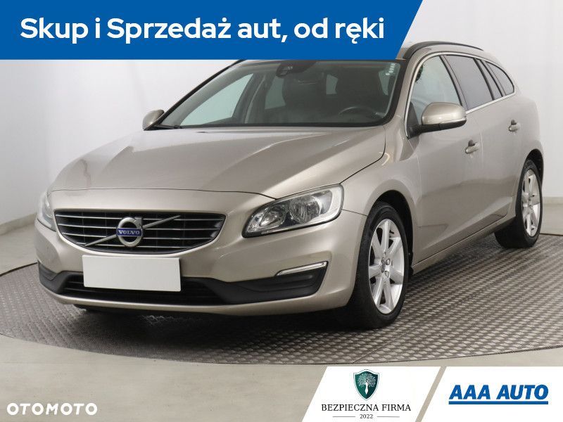 Volvo V60 - 2
