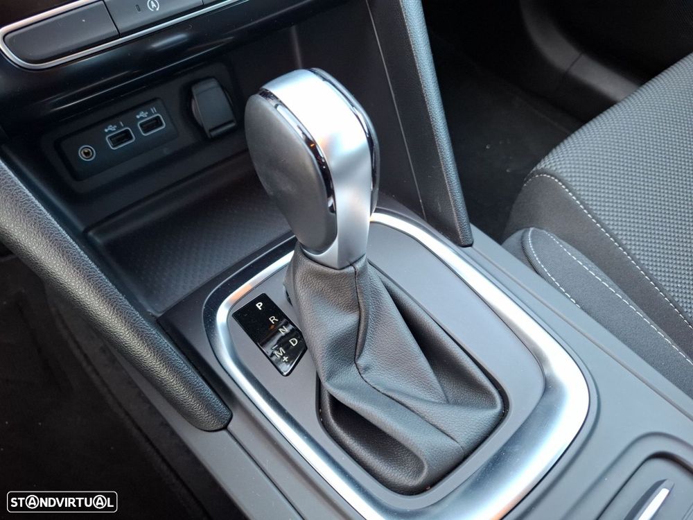 Renault Mégane 1.5 Blue dCi Equilibre EDC - 15