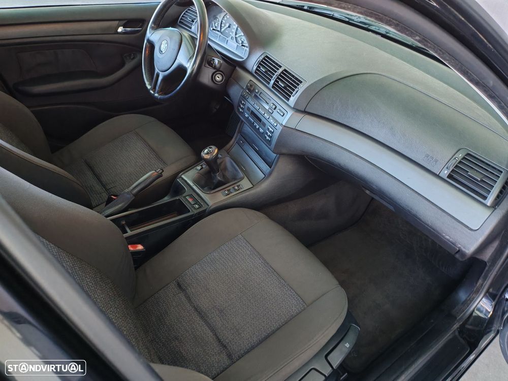 BMW 320 d Touring - 9