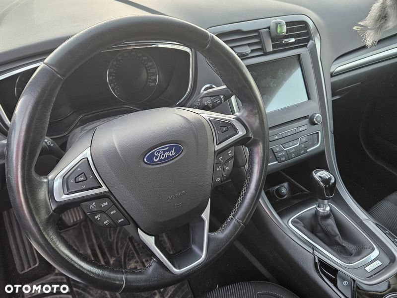 Ford Mondeo - 7
